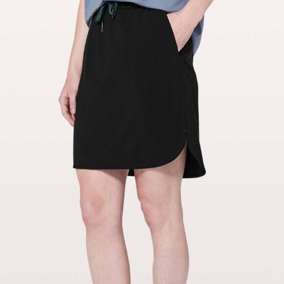 Lululemon On The Fly Skirt *21" Black - Picture 1 of 10
